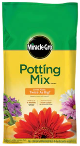 Miracle-Gro Potting Mix - 16 qt